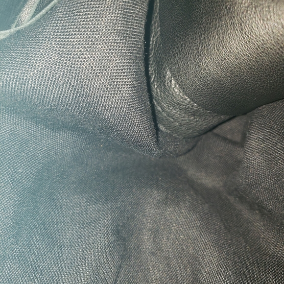 LIVE on SUNSET Blk. Linen/ Leather XL HoBo w/ Studs Bag-NEW - Picture 4 of 13